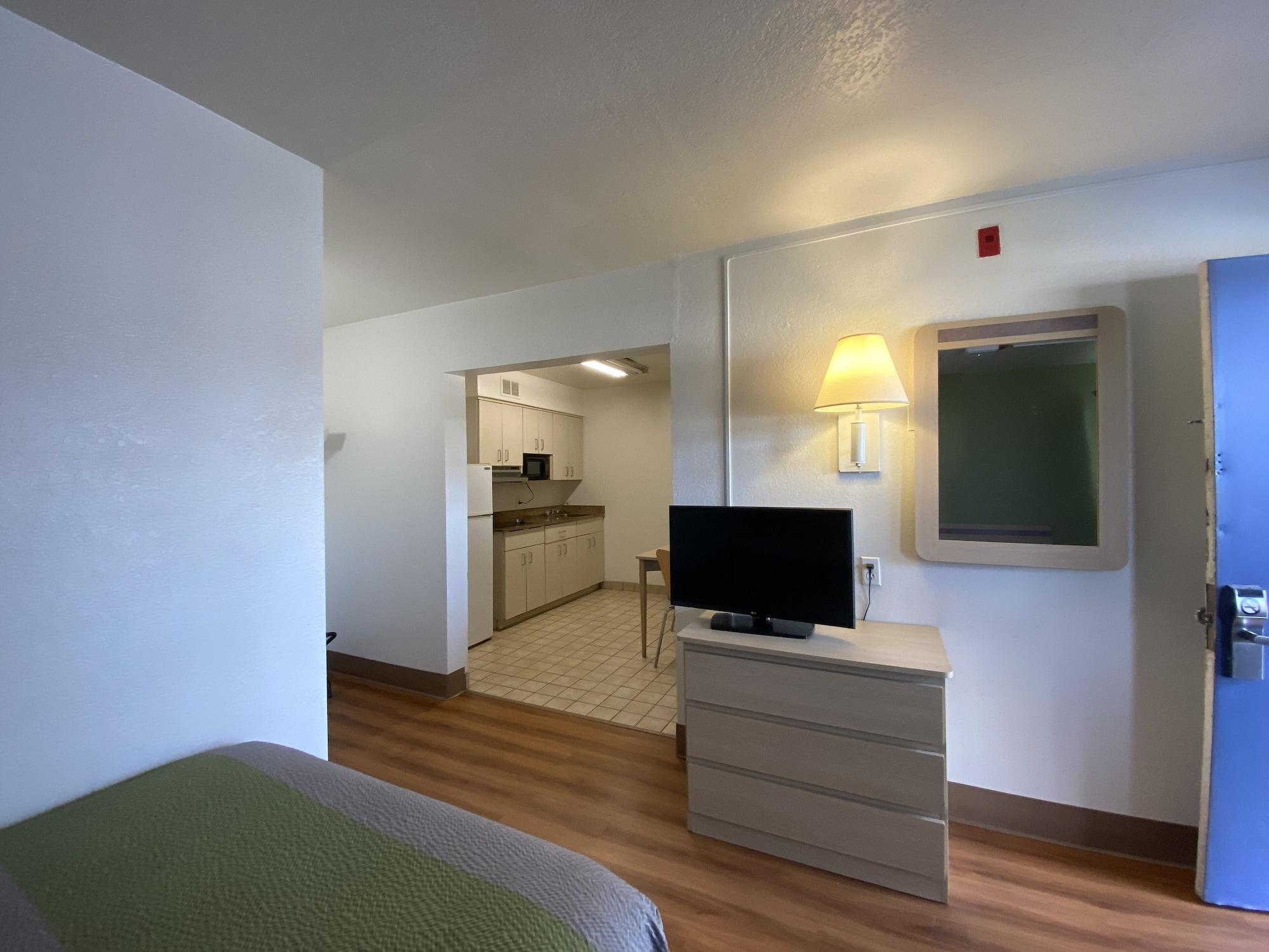 Motel 6-Port Allen, La - Baton Rouge Екстериор снимка