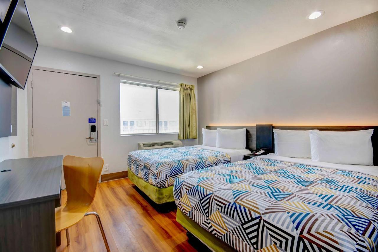 Motel 6-Port Allen, La - Baton Rouge Екстериор снимка